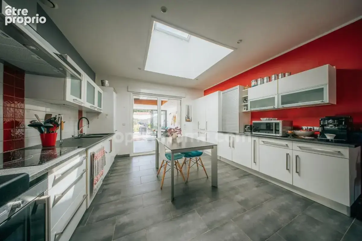 Maison à vendre 6 pièces LA ROCHELLE (17) - photo 13