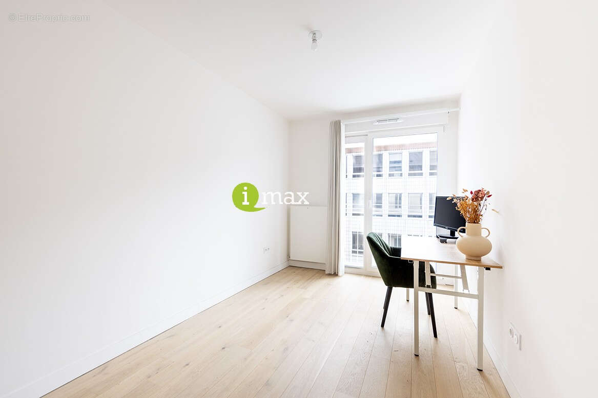 Appartement à CLICHY