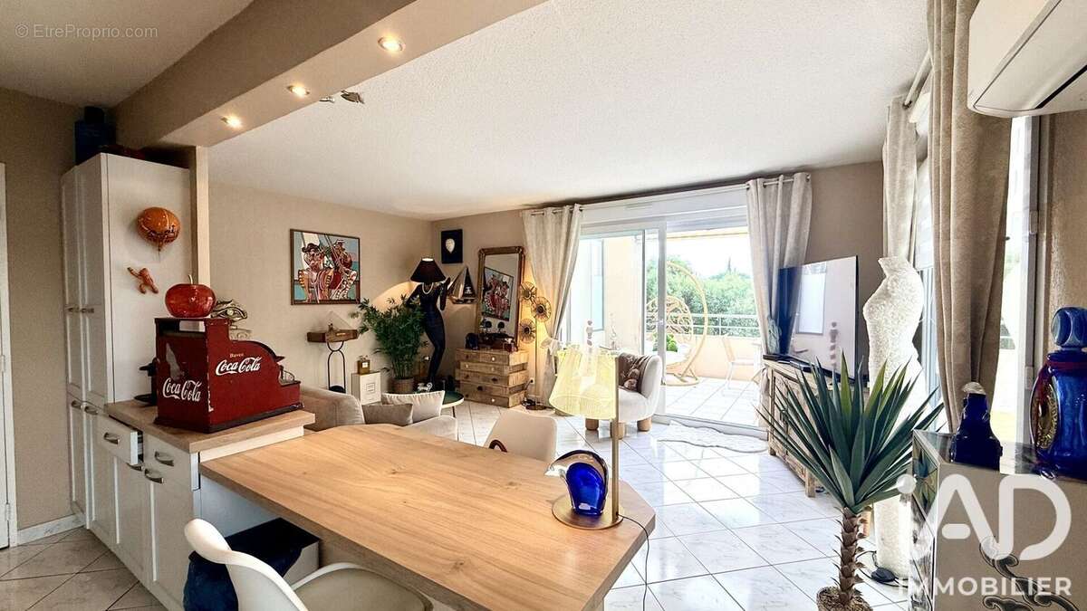 Appartement 66 m² à Frejus  - photo 2