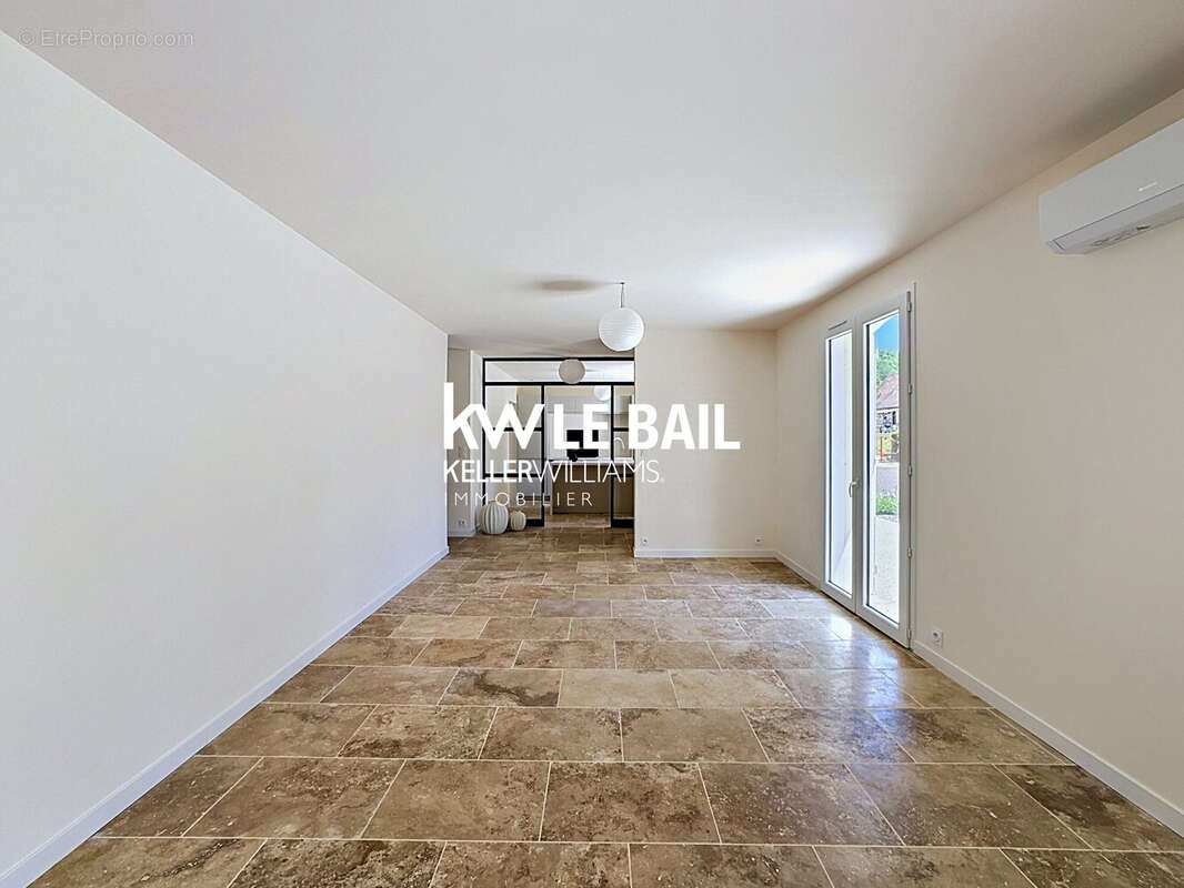 Maison 97 m² à Prayssac  - photo 5
