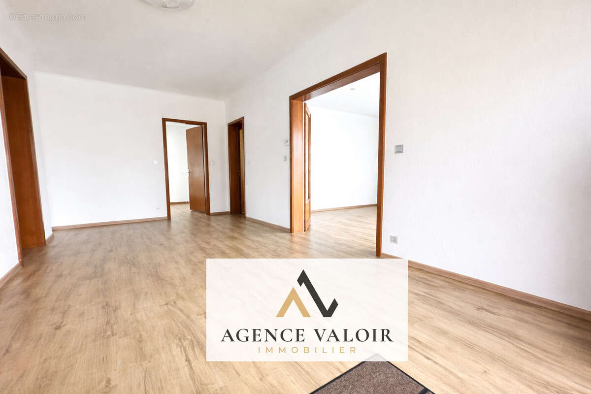 Maison à SEINGBOUSE