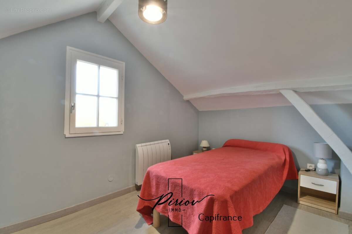 Propriété au charme de l'ancien - comprenant 2 gîtes - dépendances - photo 23