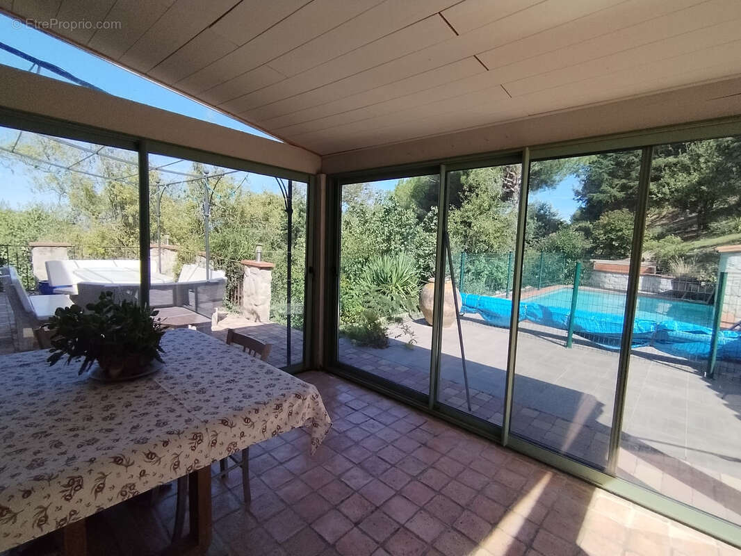 Maison à THUIR