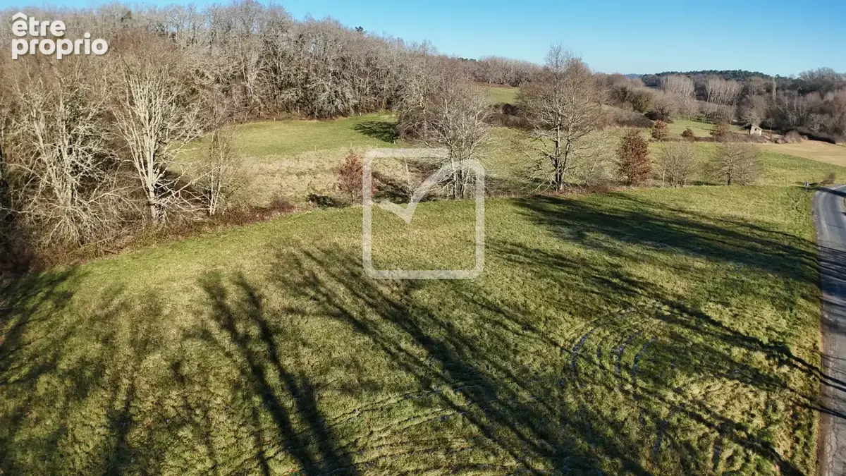 Terrain à Bâtir de 3 225 m2 - 1 500 m2 Constructibles - Projet Unique ! - photo 3