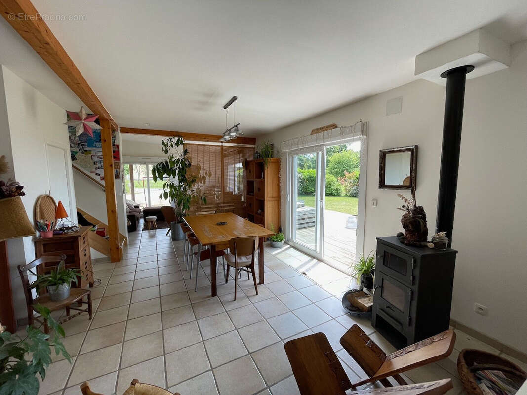 Maison 131 m² à Rieux  - photo 7