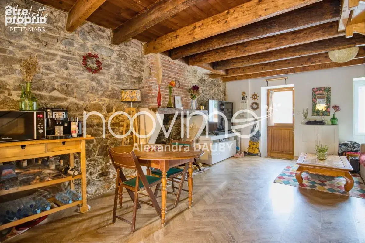 [Charlotte] Maison en pierre 2 chambres avec dépendances - photo 1