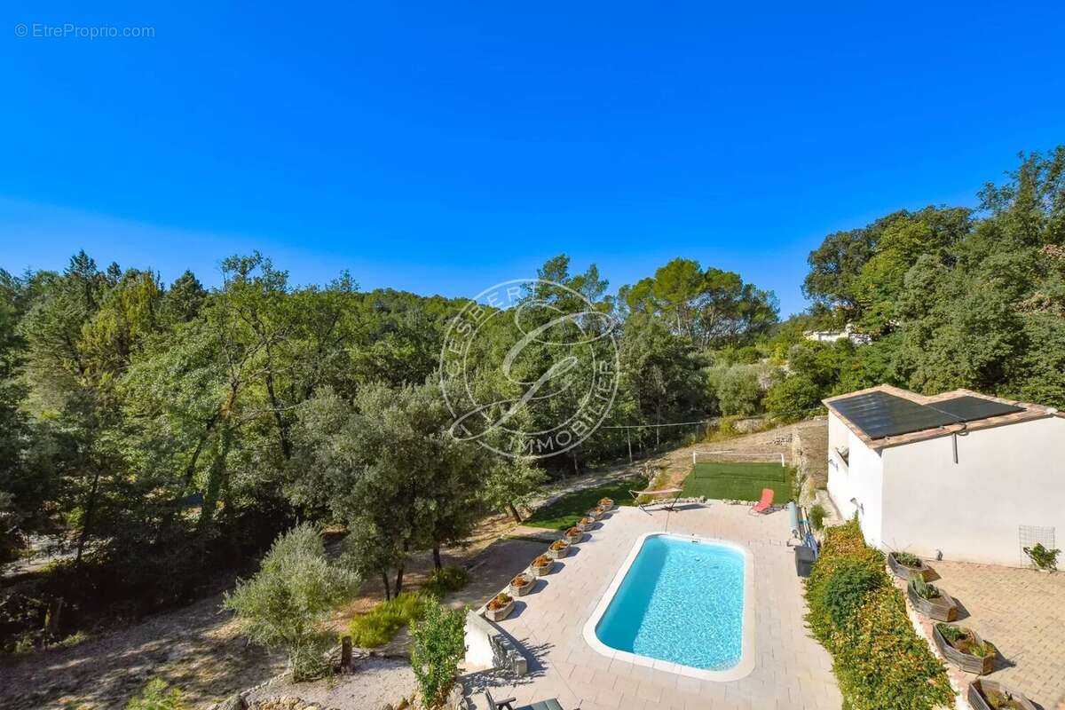 Maison à LORGUES