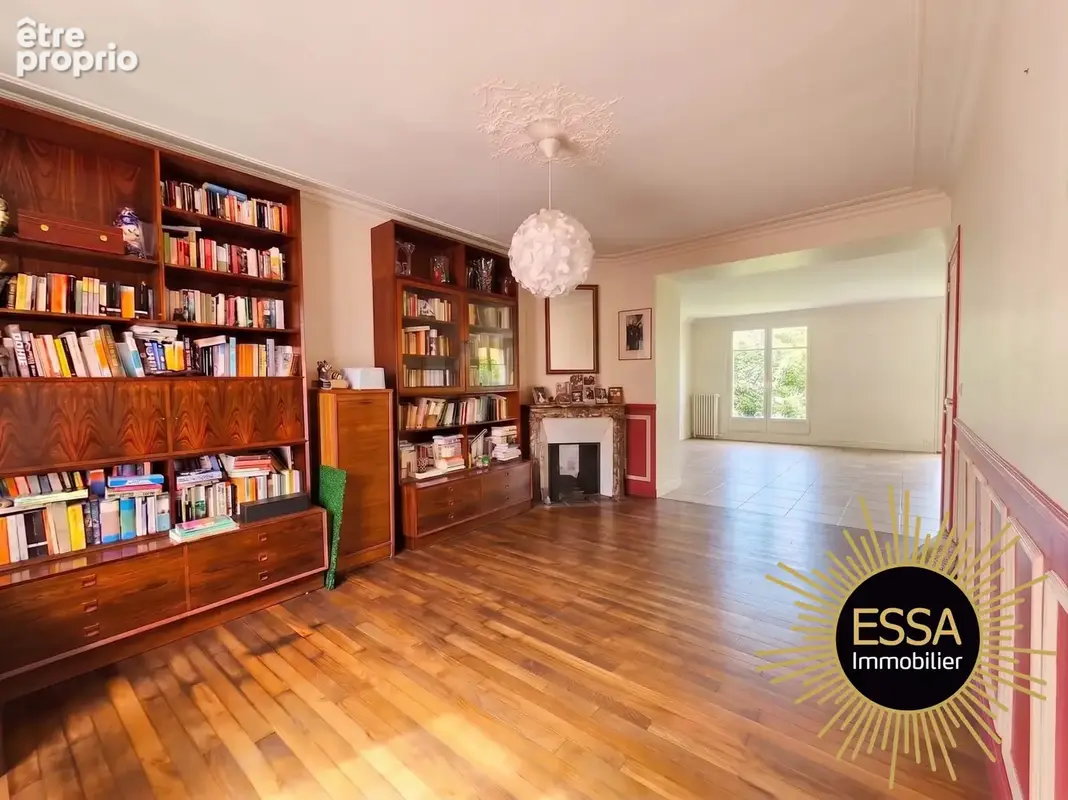 Maison 10 pièces 180 m² à vendre à Rocquencourt (78150) - photo 5