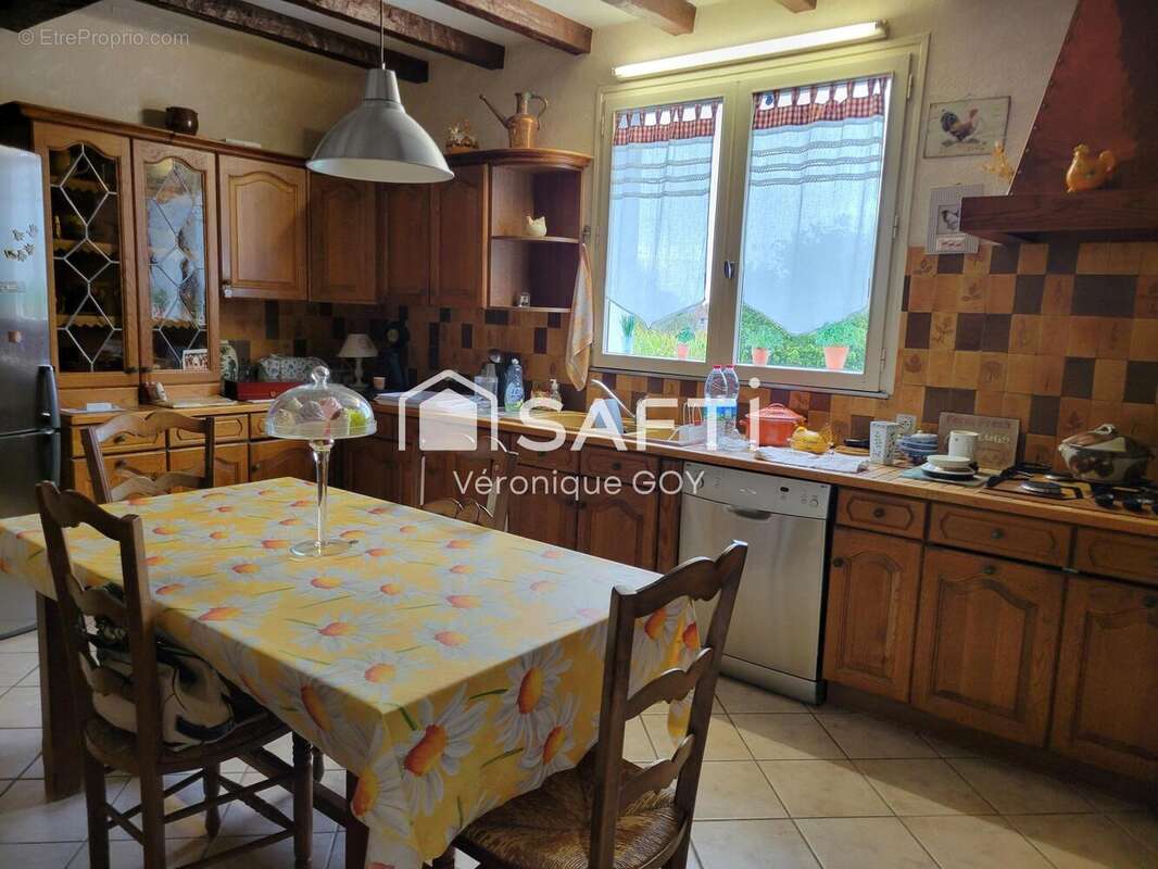 Photo 7 - Maison à SAINT-SULPICE-DE-ROUMAGNAC