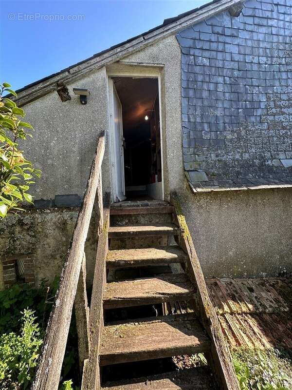 Maison à SAINT-ANGE-ET-TORCAY