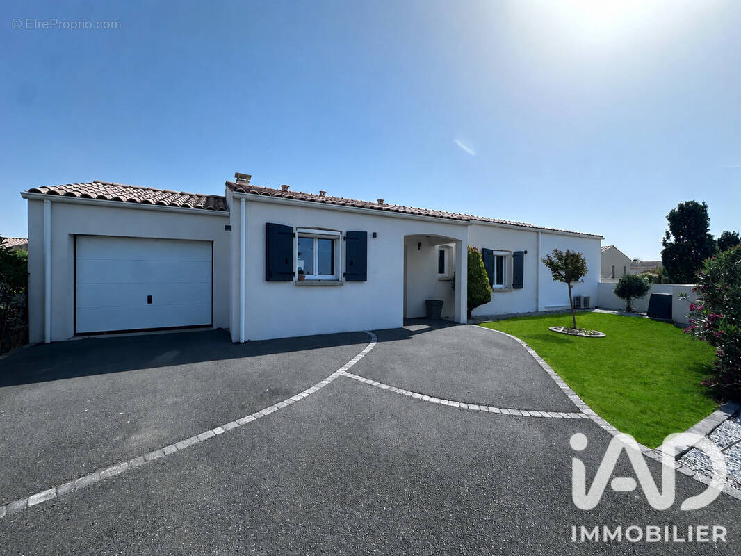 Photo 1 - Maison à MONTROY