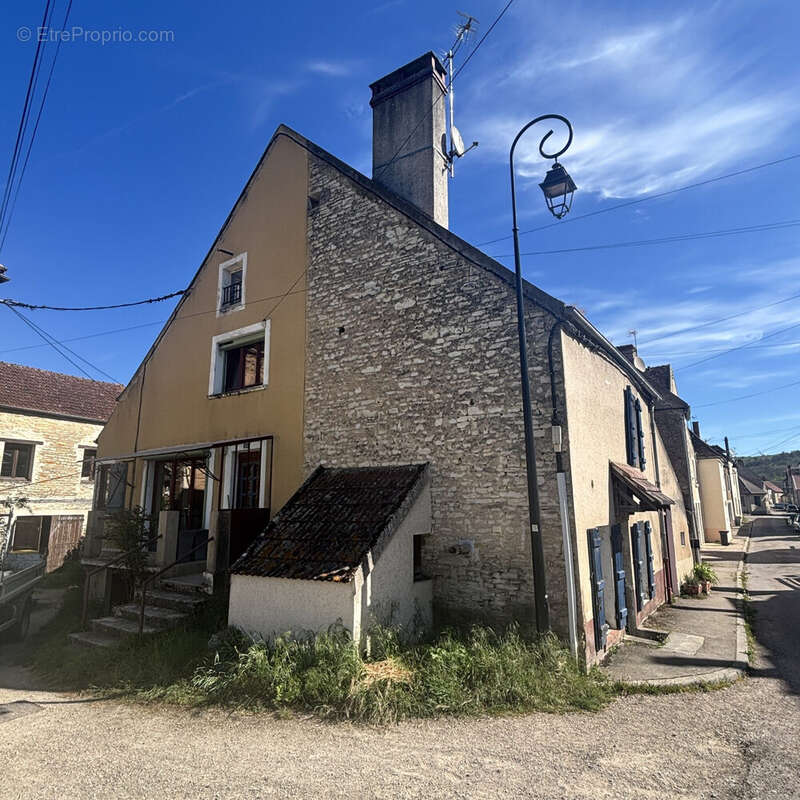 Maison à ARCY-SUR-CURE