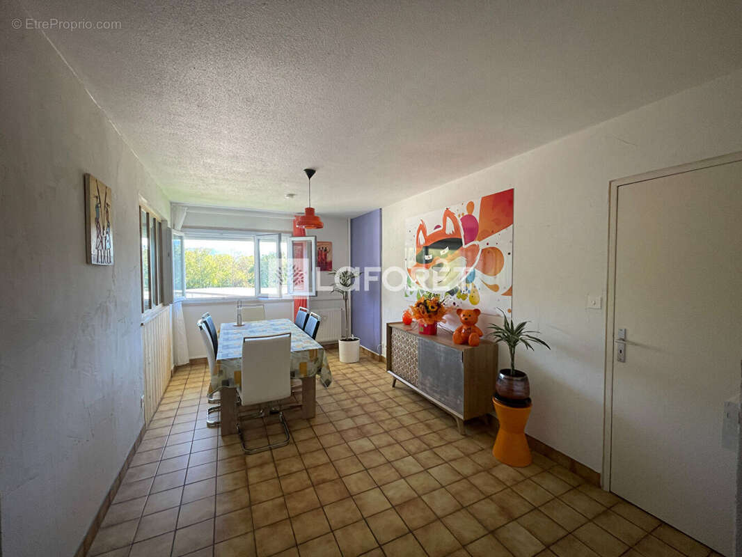Appartement à LONS-LE-SAUNIER