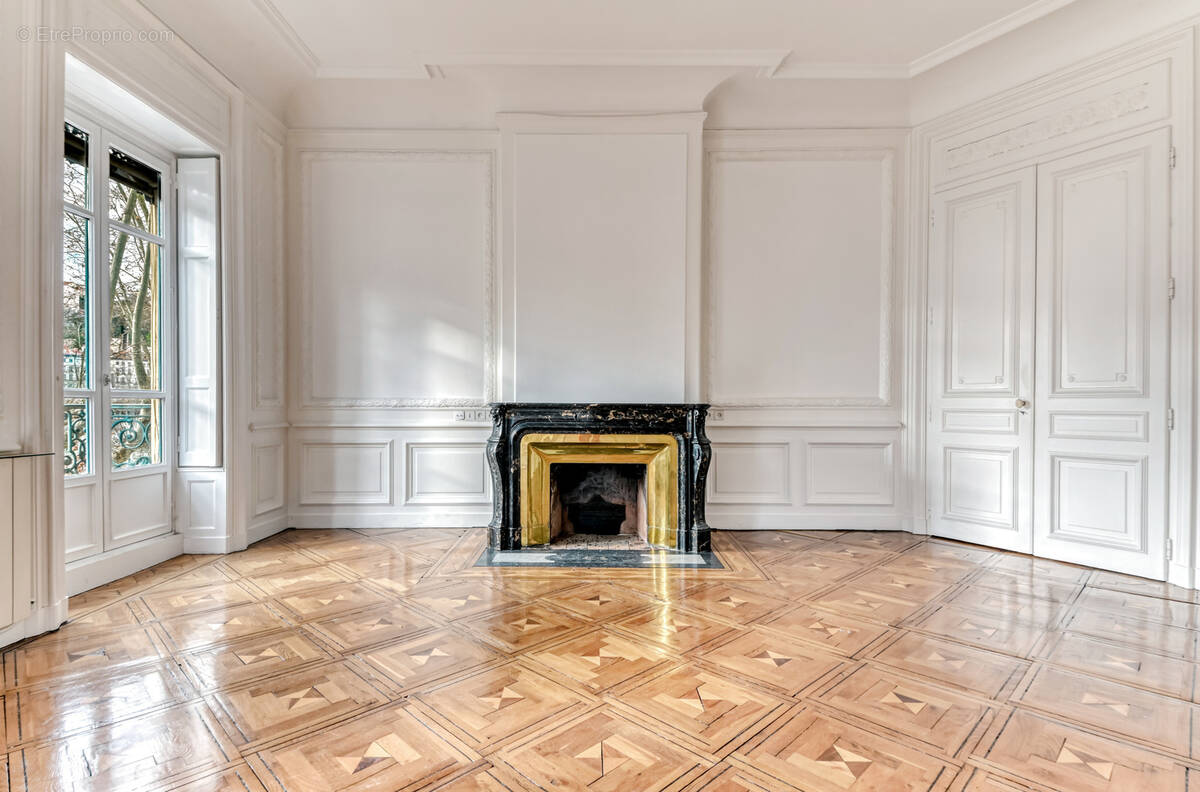 Appartement à LYON-6E