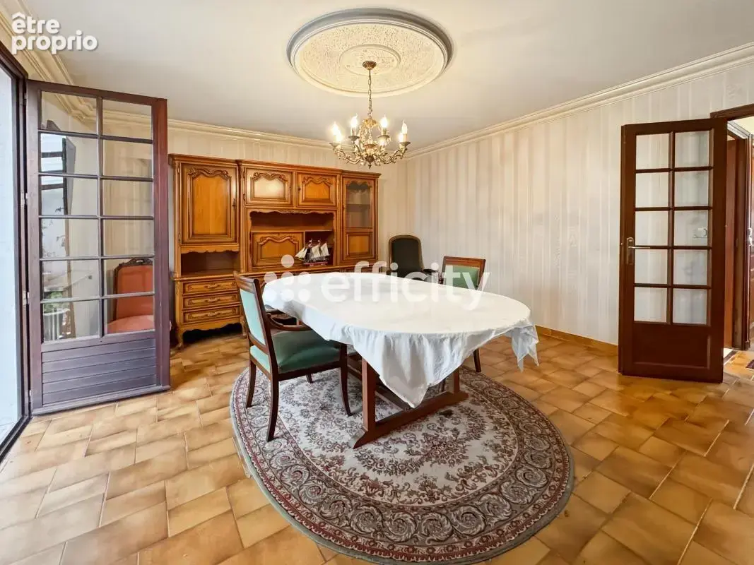 Maison 7 pièces 152 m² à vendre à Saint-Denis (93200) - photo 9