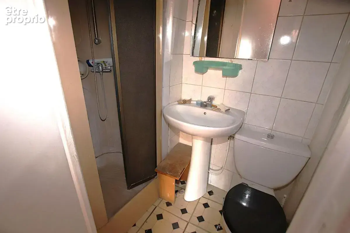 Appartement de caractère type 2 de 21 M2 + galeta ? Coeur historique de Millau - photo 5