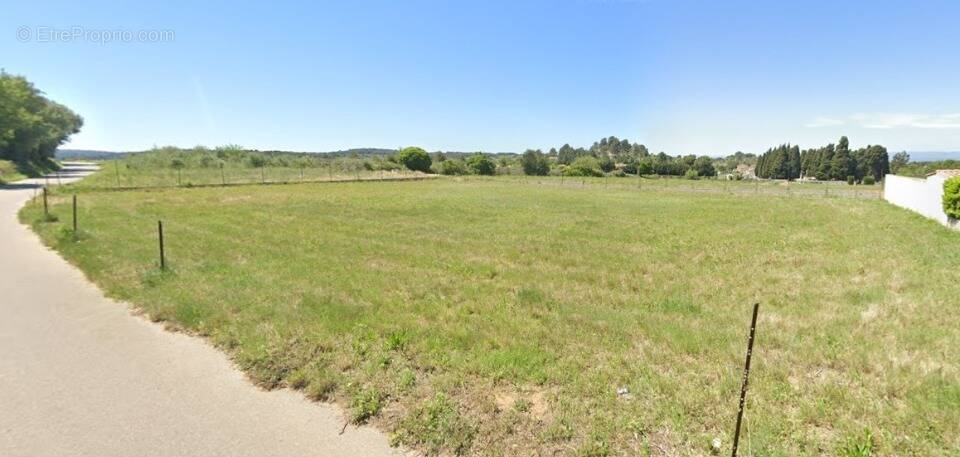 Terrain à FLEURY
