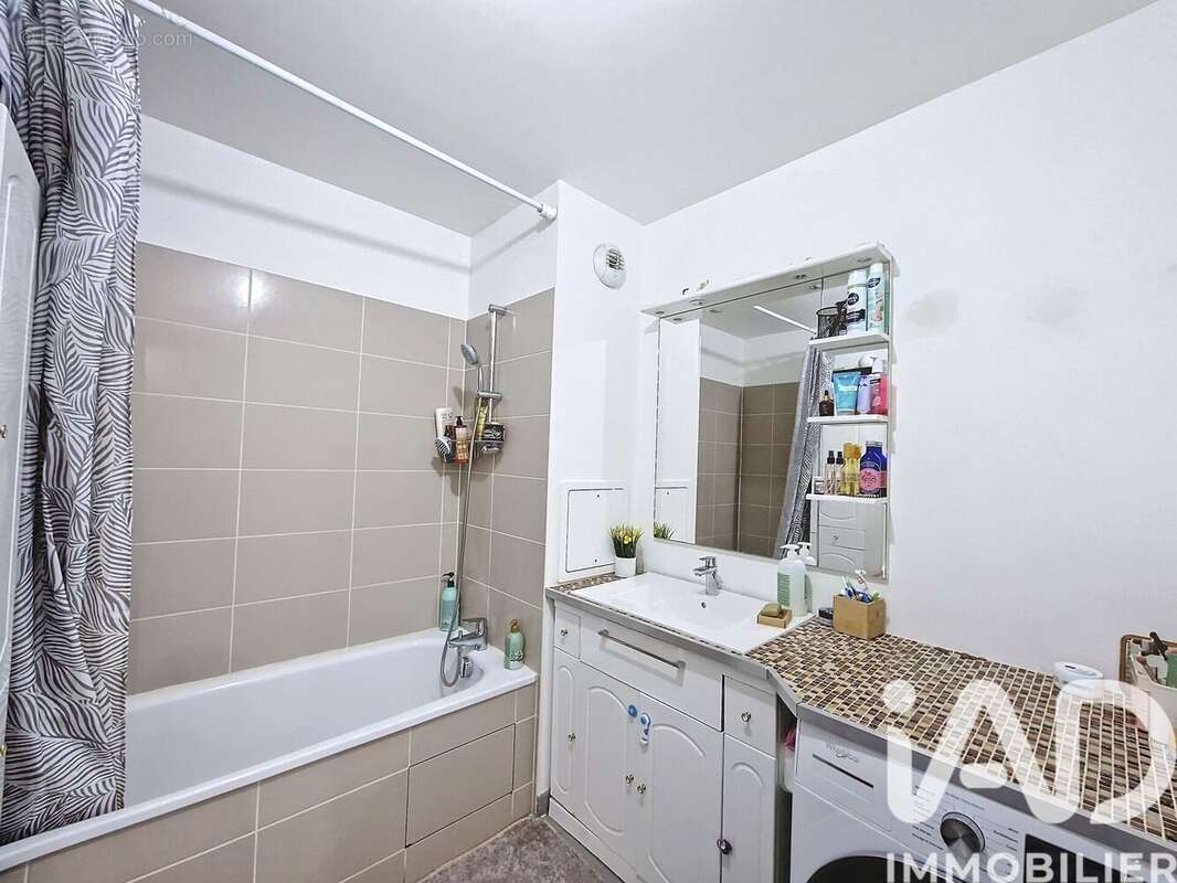 Photo 8 - Appartement à AUBERVILLIERS