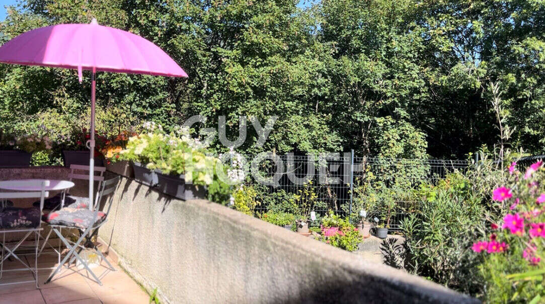 Maison à SAINT-DIDIER-SUR-BEAUJEU