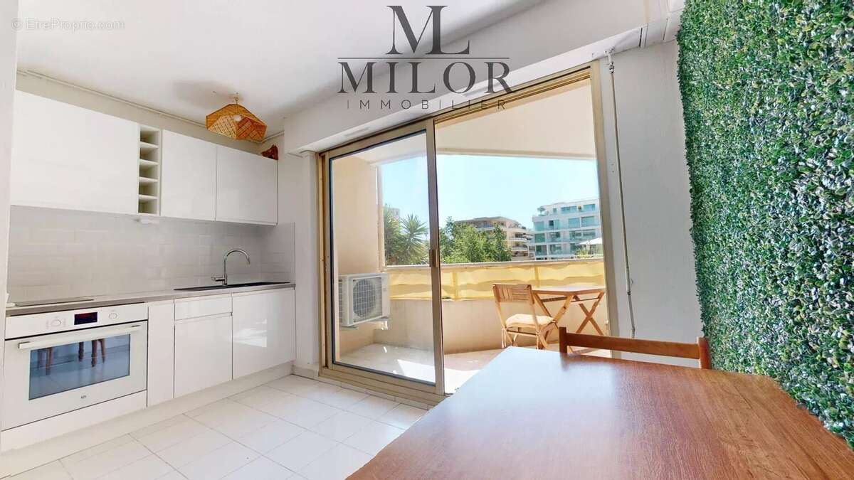 Appartement à CAGNES-SUR-MER