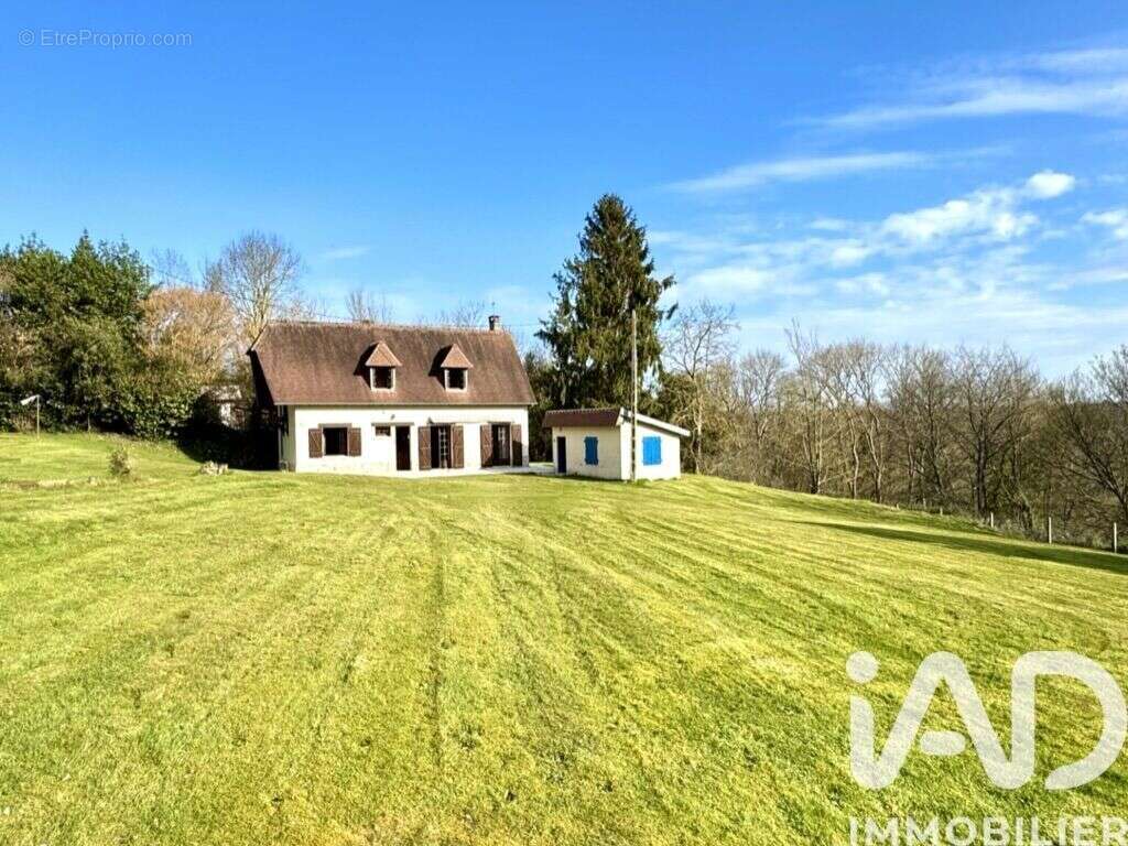 Photo 2 - Maison à ABLON
