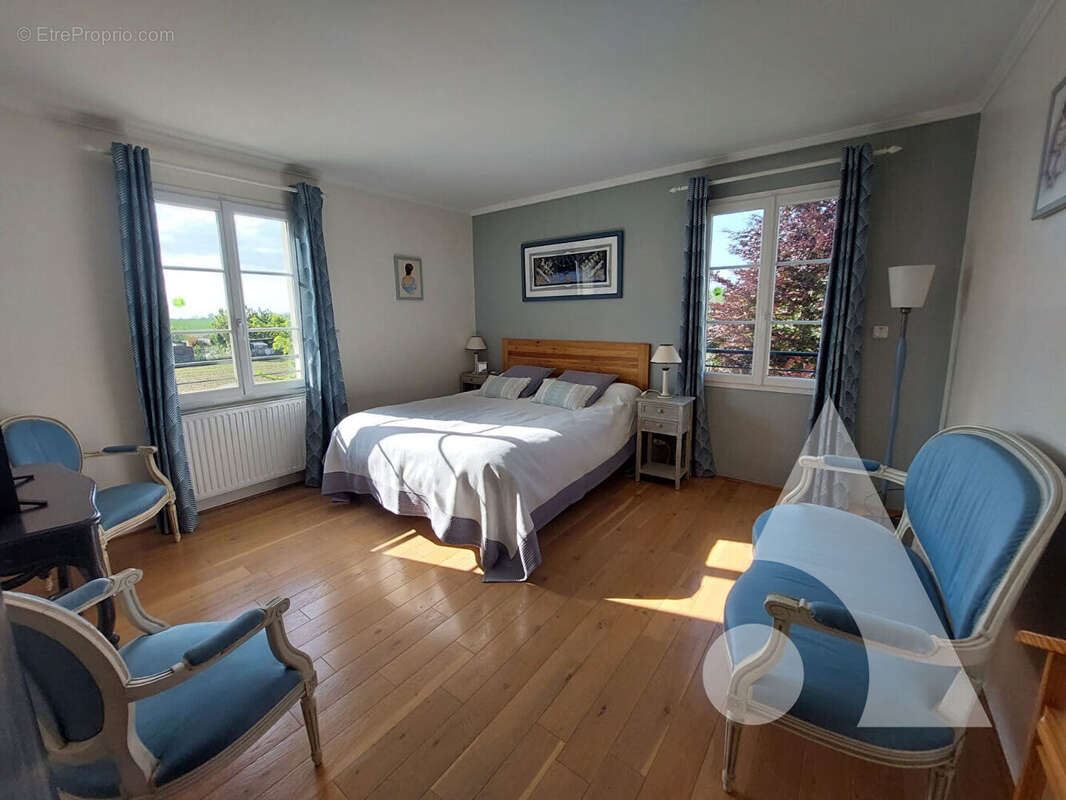 Maison à CREPY-EN-VALOIS