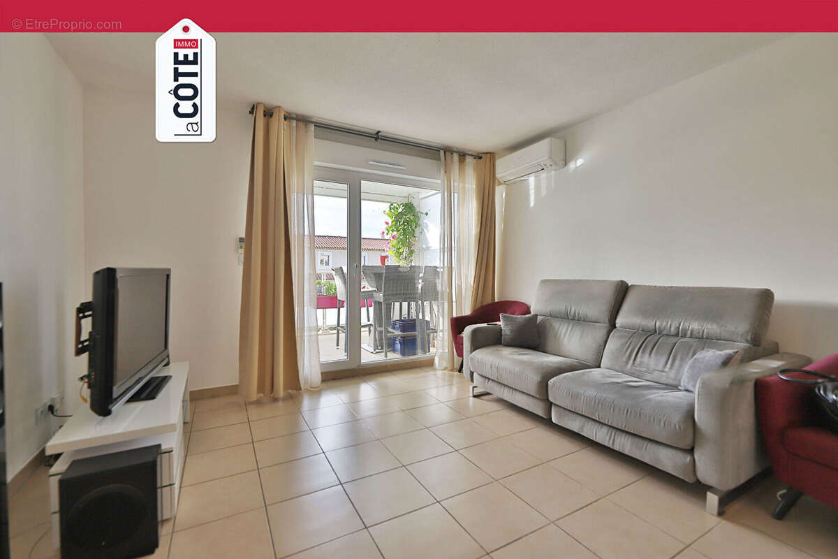 Appartement à CHATEAUNEUF-LES-MARTIGUES