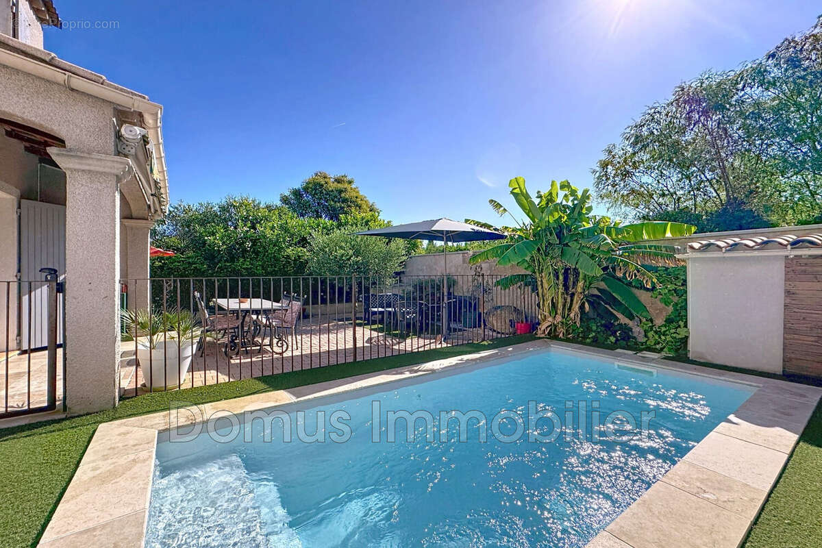 Maison à ALTHEN-DES-PALUDS