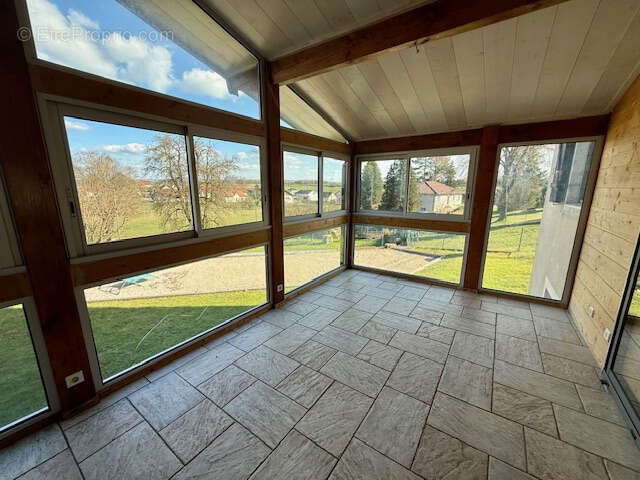 Maison à L'HOPITAL-DU-GROSBOIS