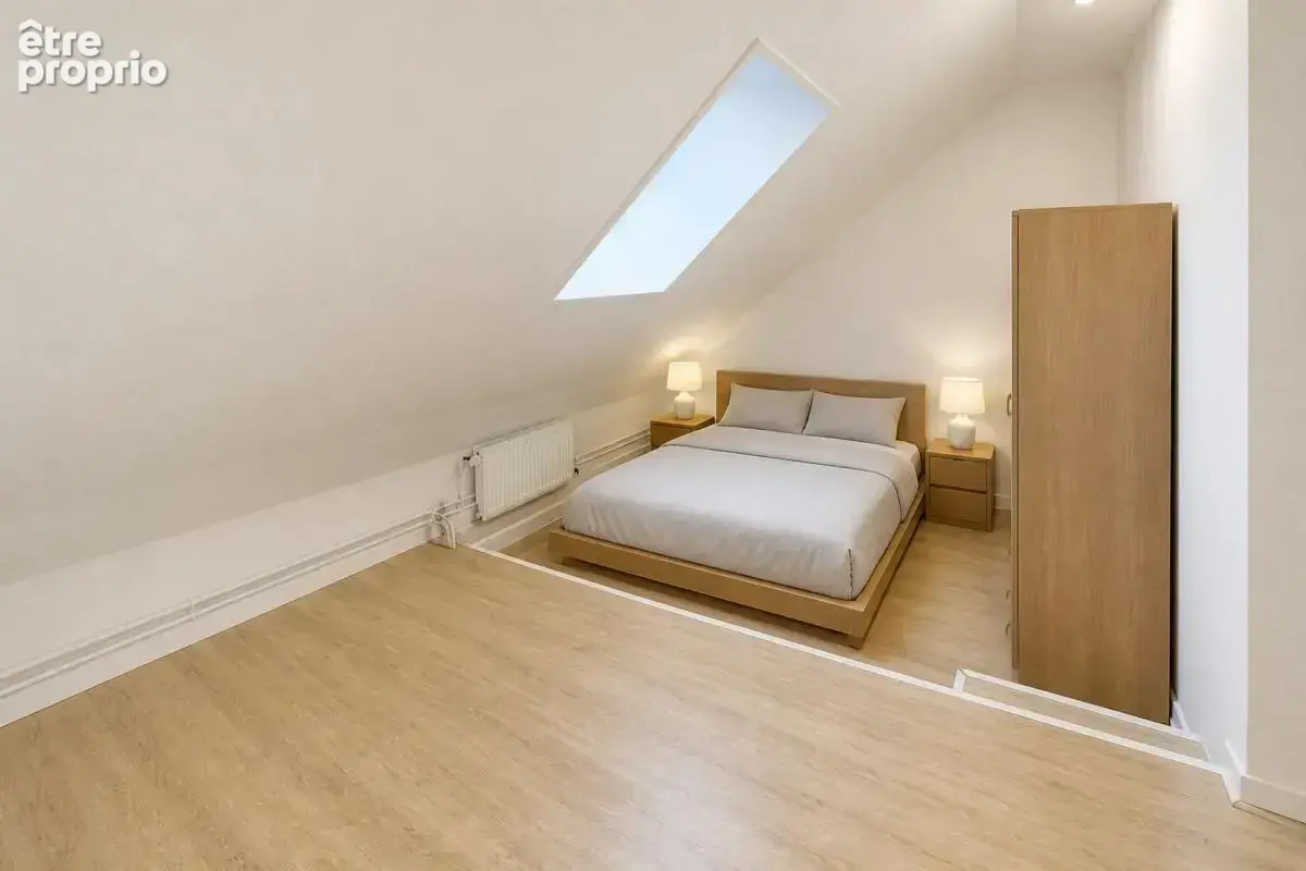 Maison de 4 pièces de 76,5 m² à La Chapelle-Saint-Ursin - photo 5