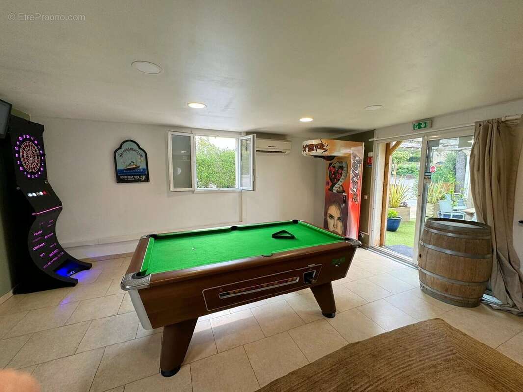 Commerce à SAINTE-MAXIME