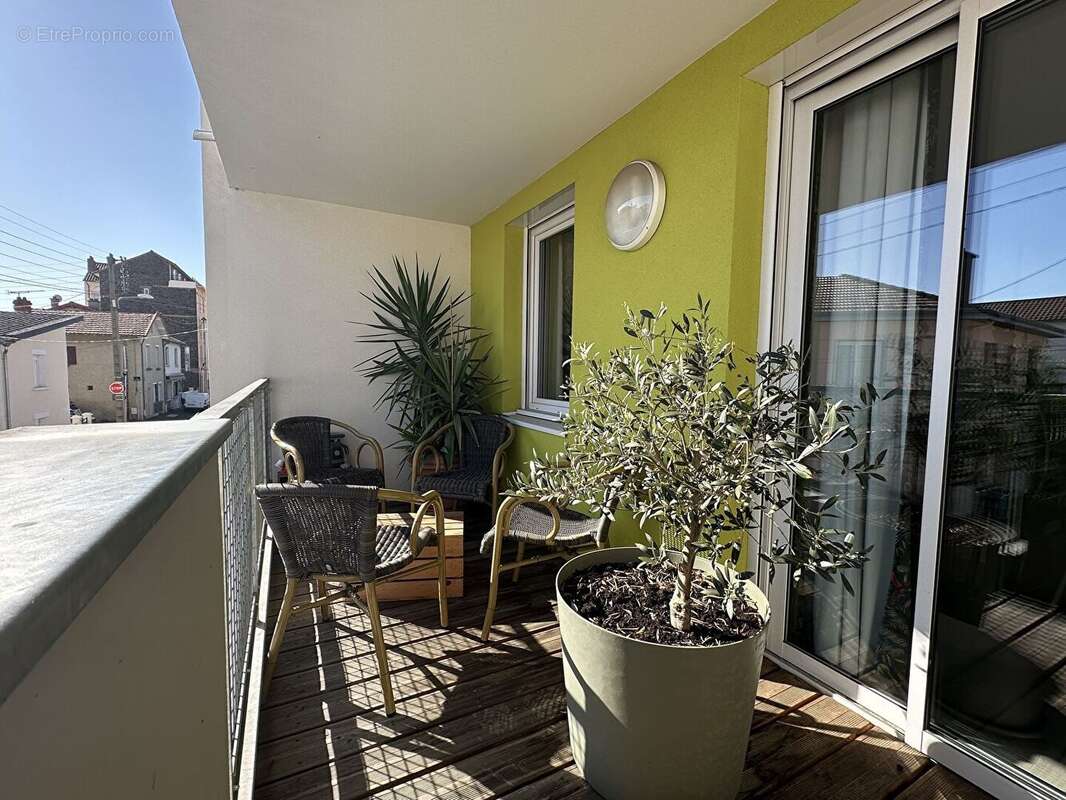 Appartement T3 de 68m2 - Terrasse et Garage - Résidence de 2017 - La Pradelle/Herbet - photo 6