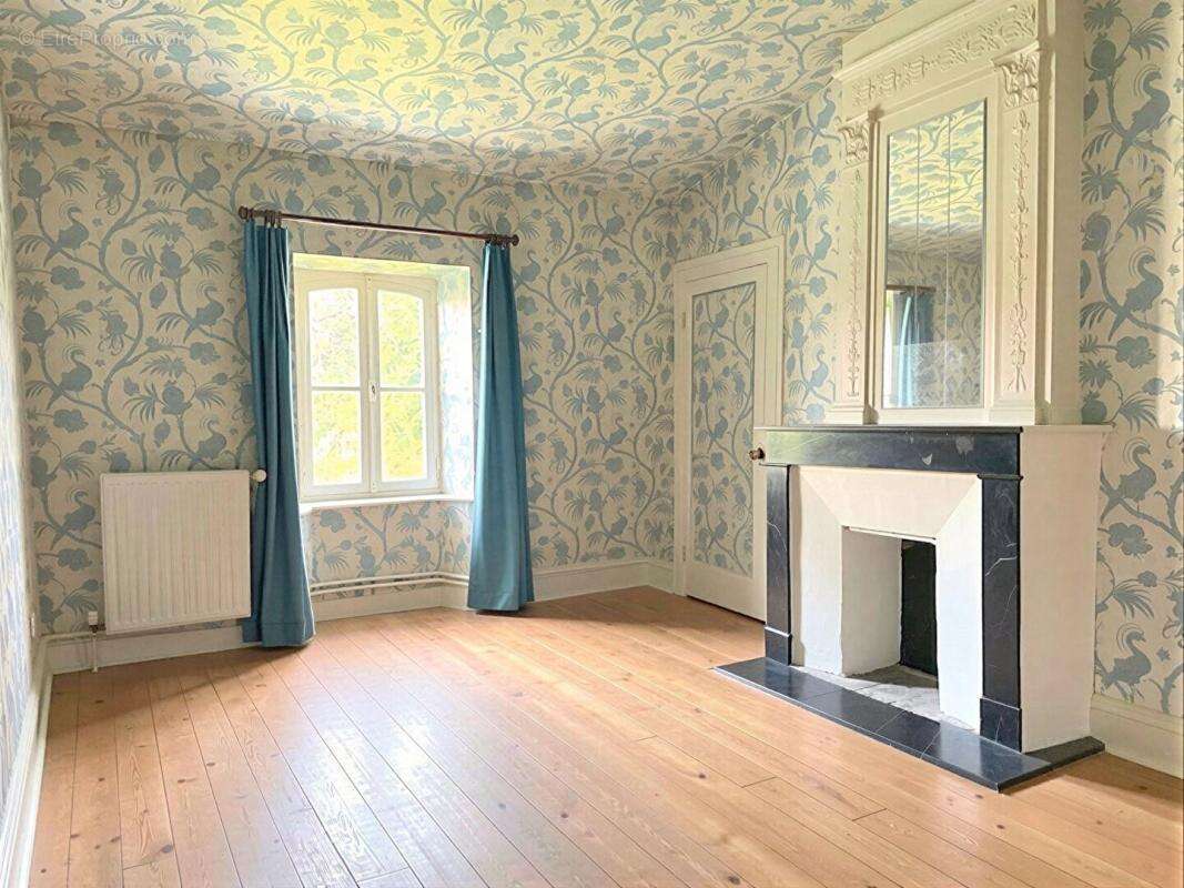 Maison à AIGREFEUILLE-D'AUNIS