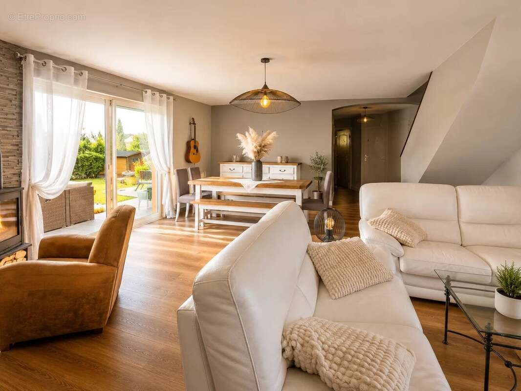 Maison à LEVENS