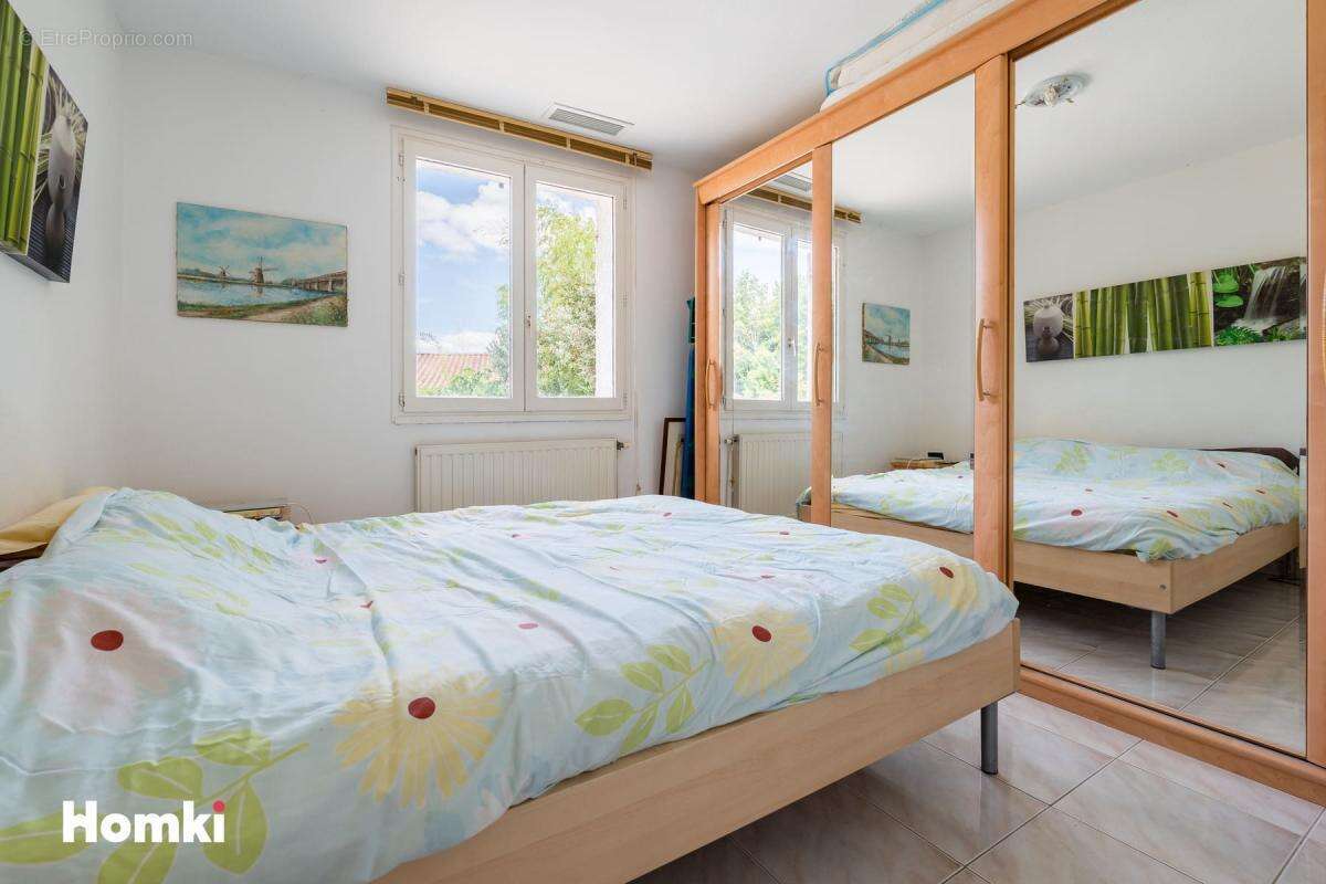 Maison/Villa T6 de 140 m2 à La Salvetat-Saint-Gilles 31880 - photo 18