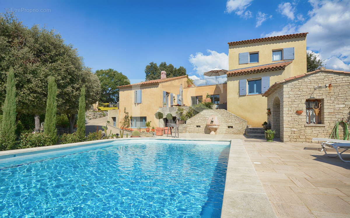Maison à CRILLON-LE-BRAVE