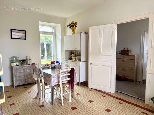 Maison 4 pièces 88m2 centre bourg - photo 5