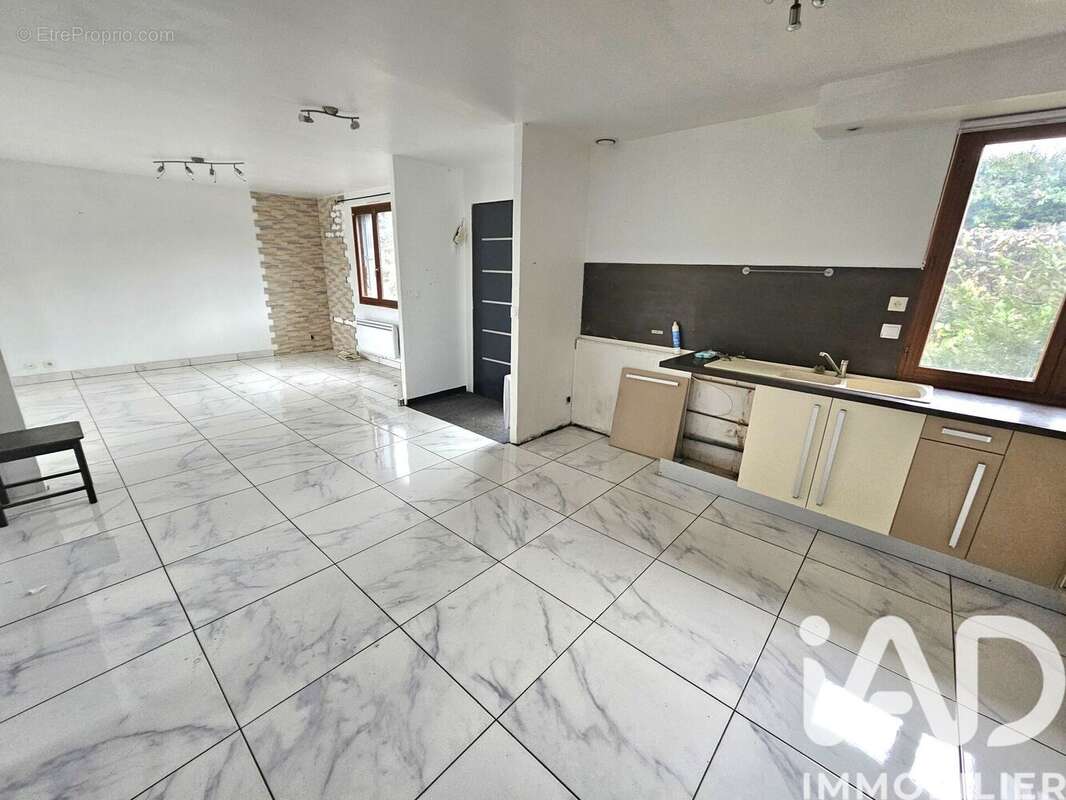 Photo 7 - Maison à CHATEAU-THIERRY