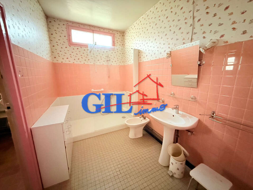 Appartement à CESSON