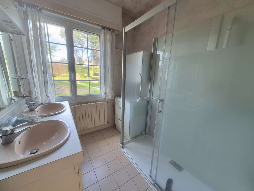 Maison à TREBEURDEN