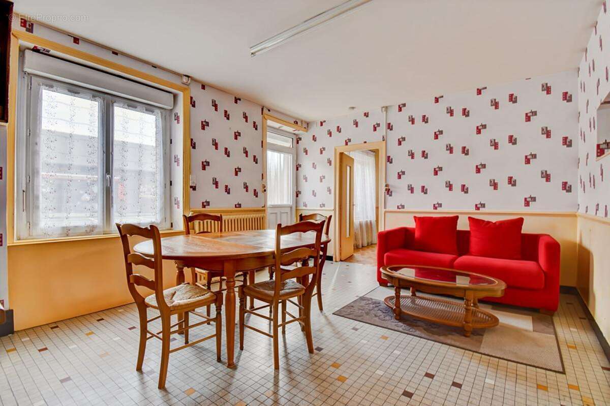 Maison à PLOUMAGOAR