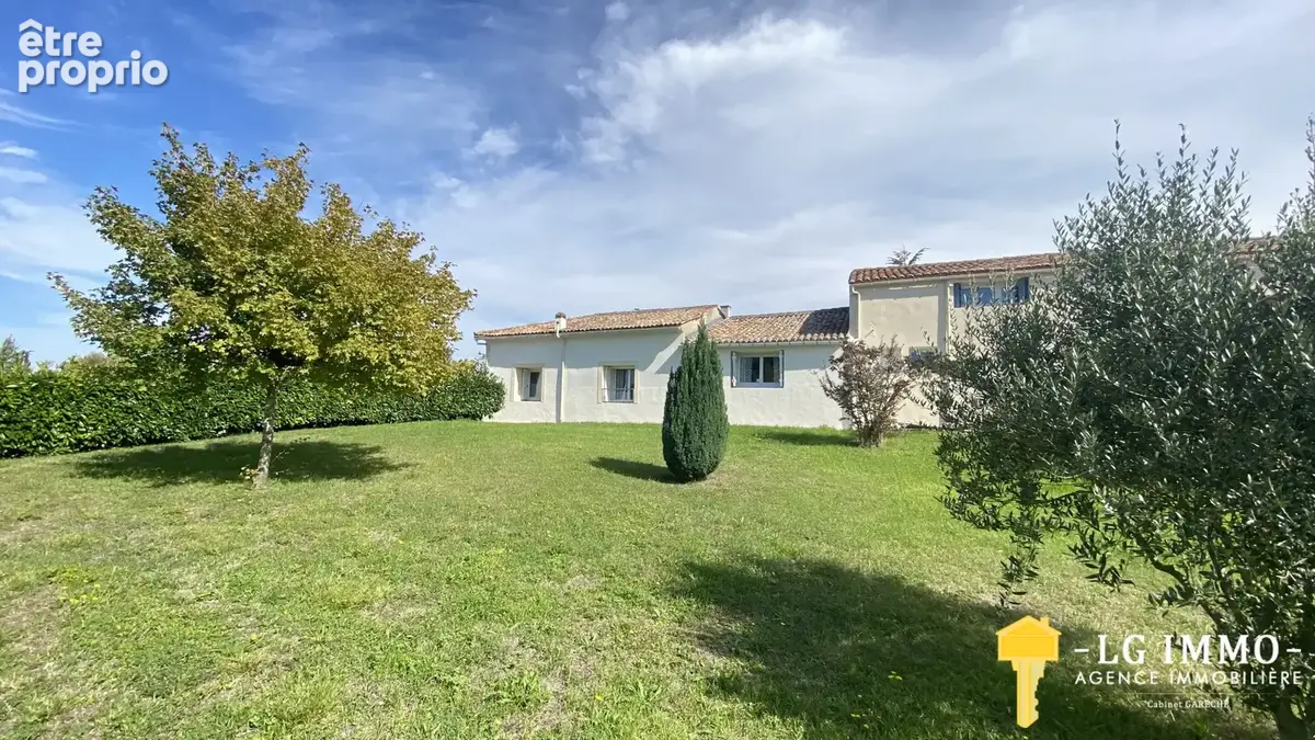 Propriété avec dépendance d'environ 285m2 près du pittoresque port de Chenac - photo 27