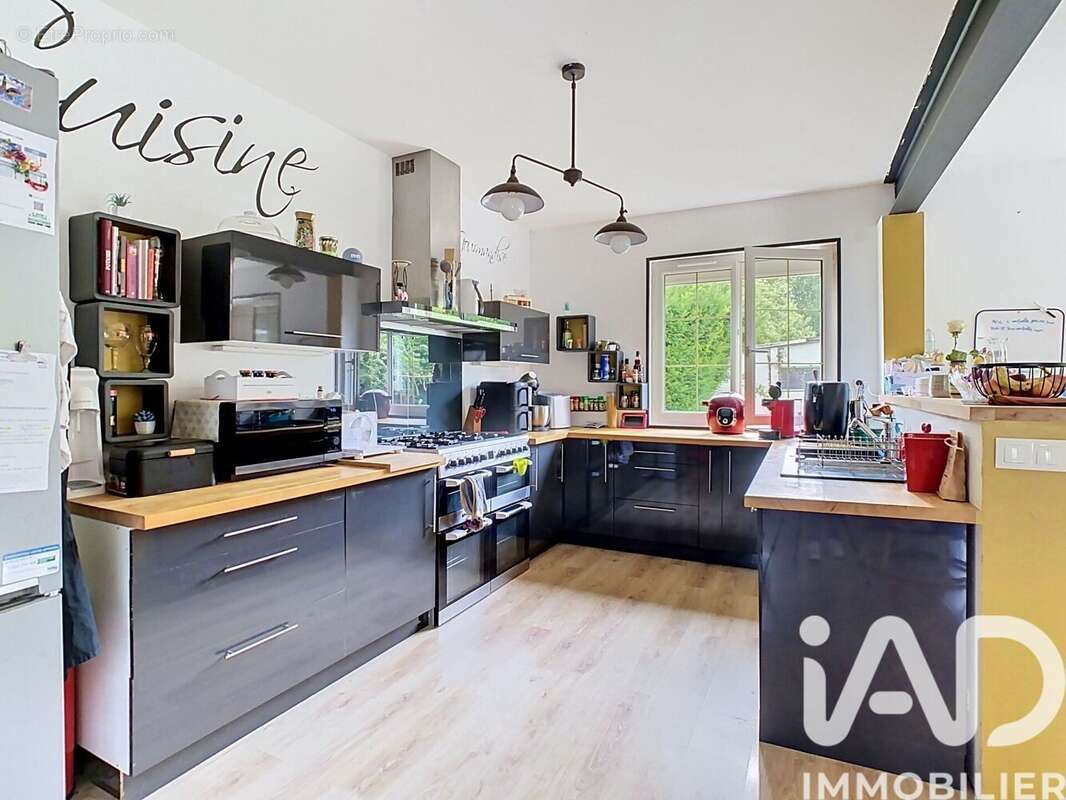 Photo 5 - Maison à PLEURS