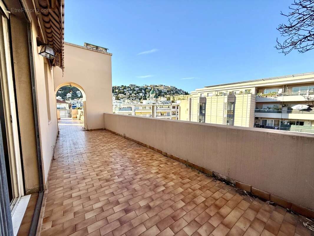 Appartement à NICE