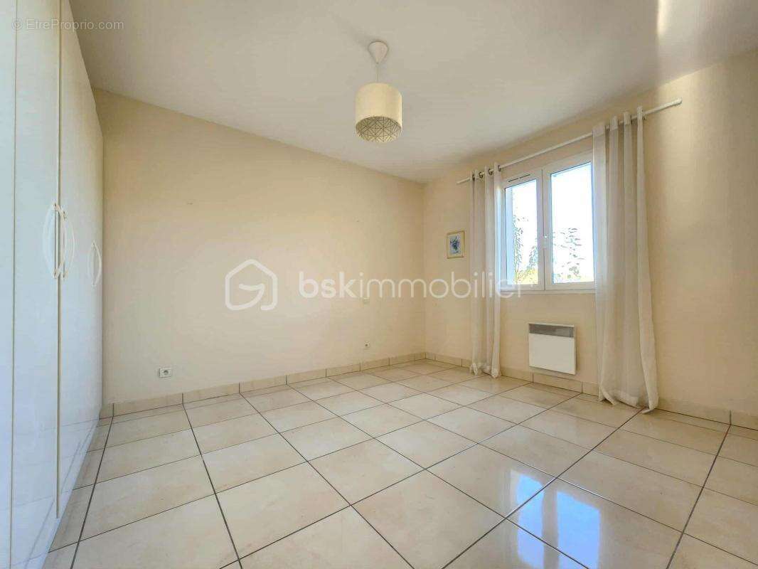 Maison à CASTELNAU-DE-GUERS