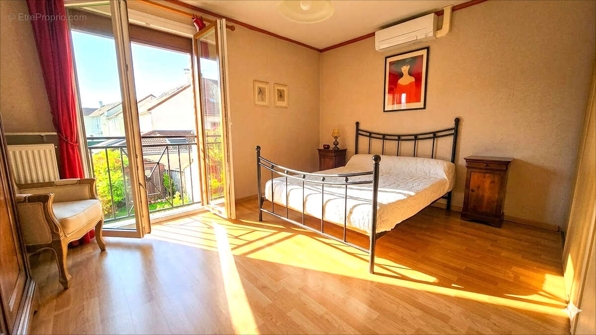 Maison à SAINT-BRICE-SOUS-FORET