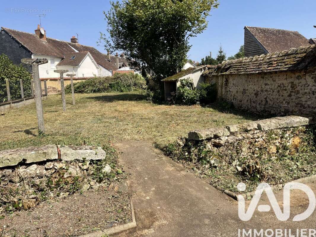 Photo 2 - Maison à ARROU