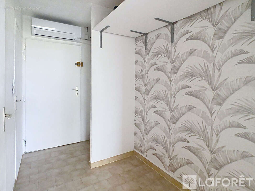 Appartement à SAUSSET-LES-PINS