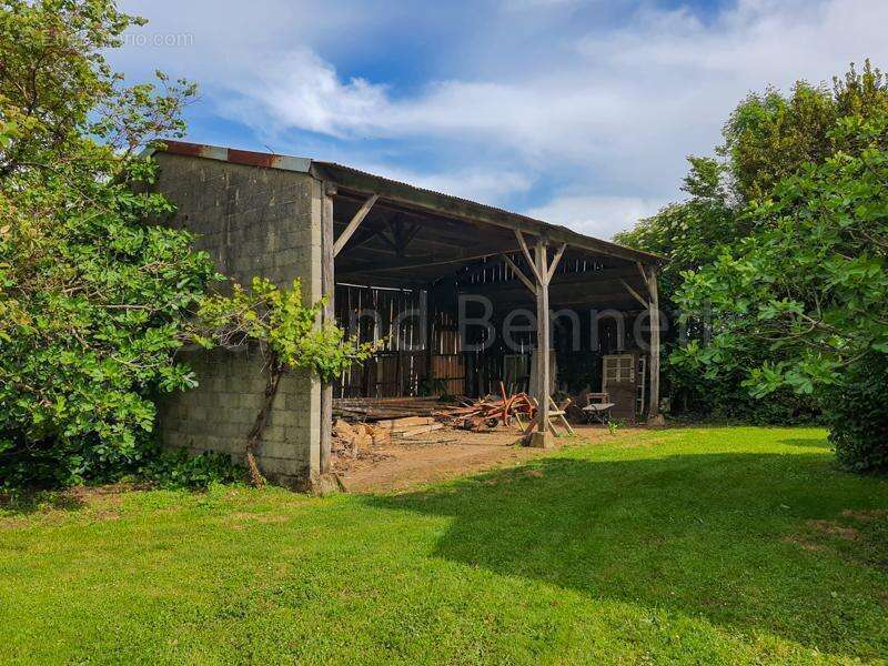 Maison à SAUZE-VAUSSAIS