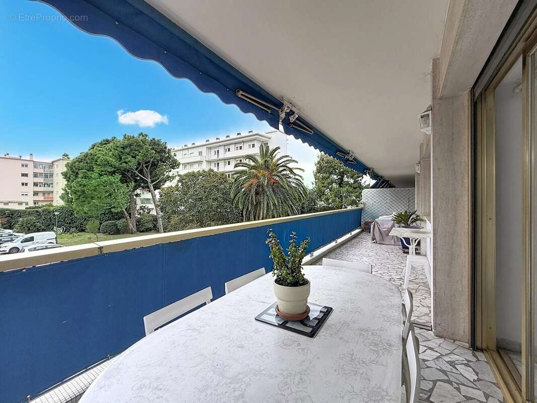 Appartement à CAGNES-SUR-MER